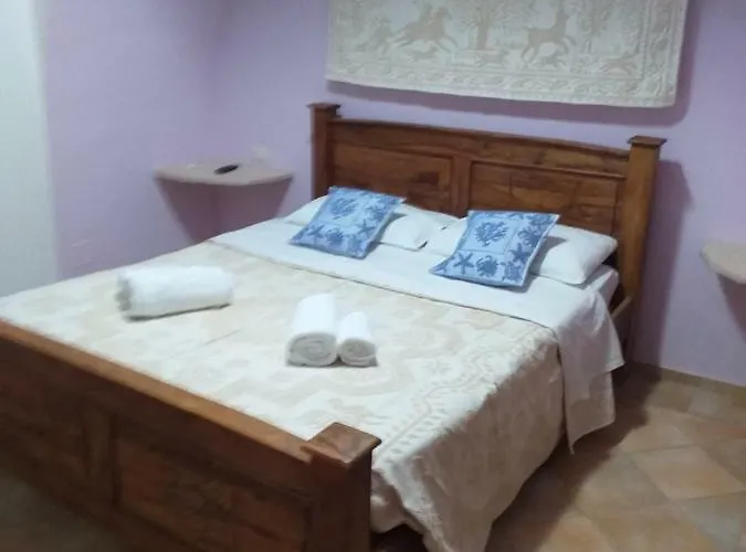 Bed & Breakfast Daillu 3*