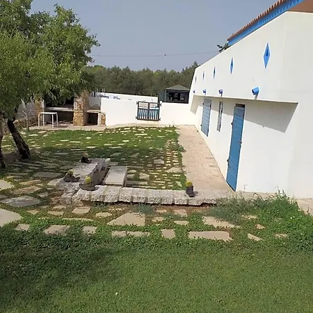 Daillu לינה וארוחת בוקר